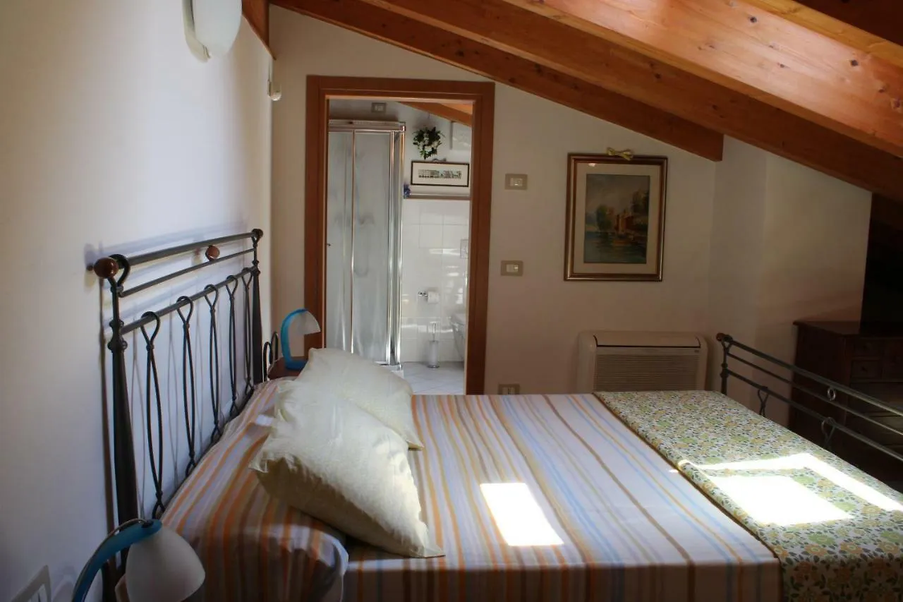 Bed & Breakfast Lucy Bardolino